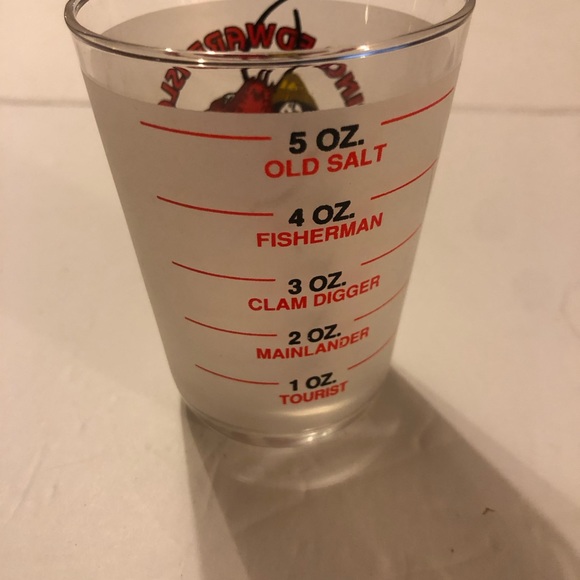 Vintage Souvenir Glass New Brunswick Red and Yellow Lobster Lover Glass, 5oz. - Picture 4 of 5